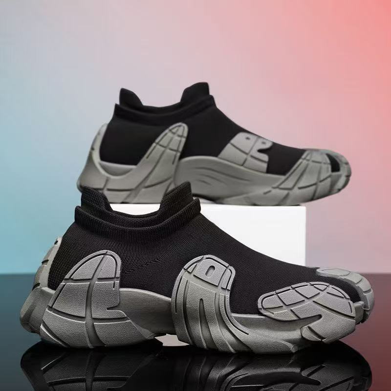 

Мужская обувь 2025 года, лето, новые дышащие сетчатые туфли из кокоса с толстой подошвой, нескользящие, модные повседневные спортивные носки на мягкой подошве 39 черный серый