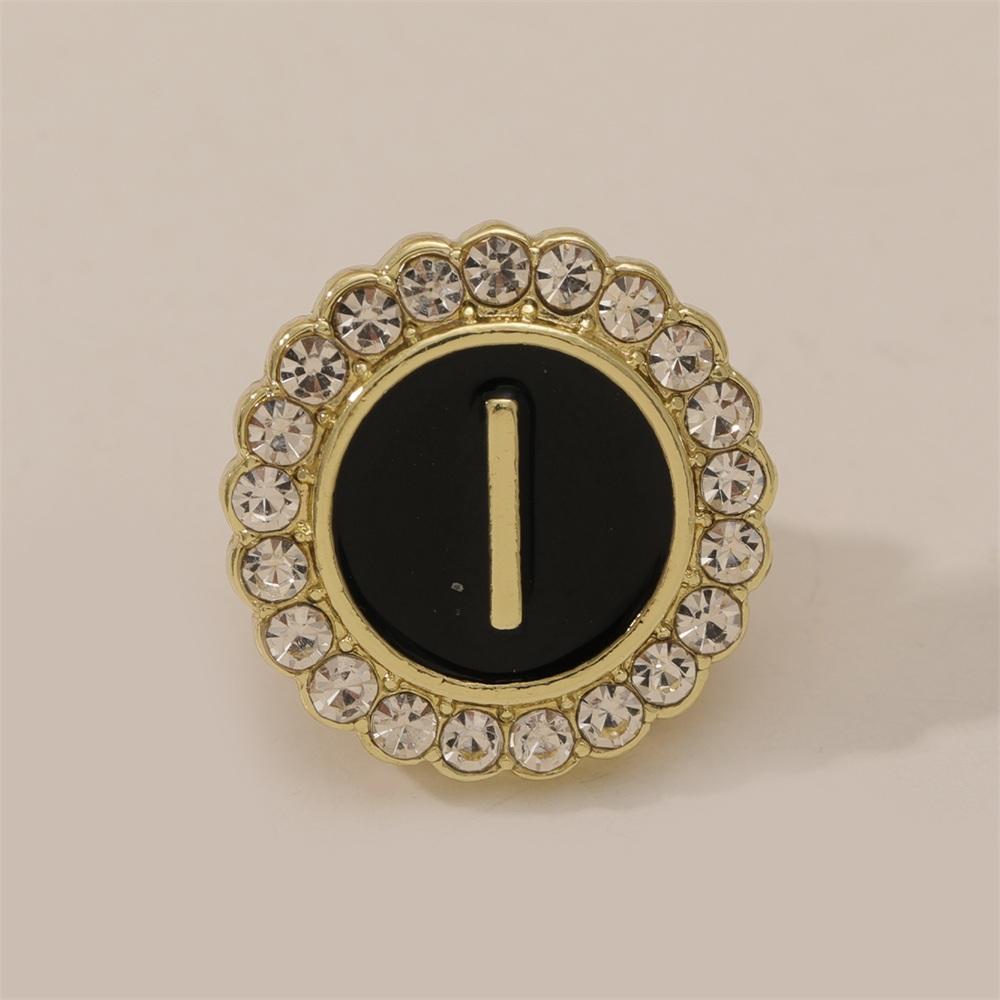 26 English Initials A-Z Brooches Classic Full Around Crystal Golden Alphabet Pins For Women Men Girls Clothes Bag Jewelry Gift