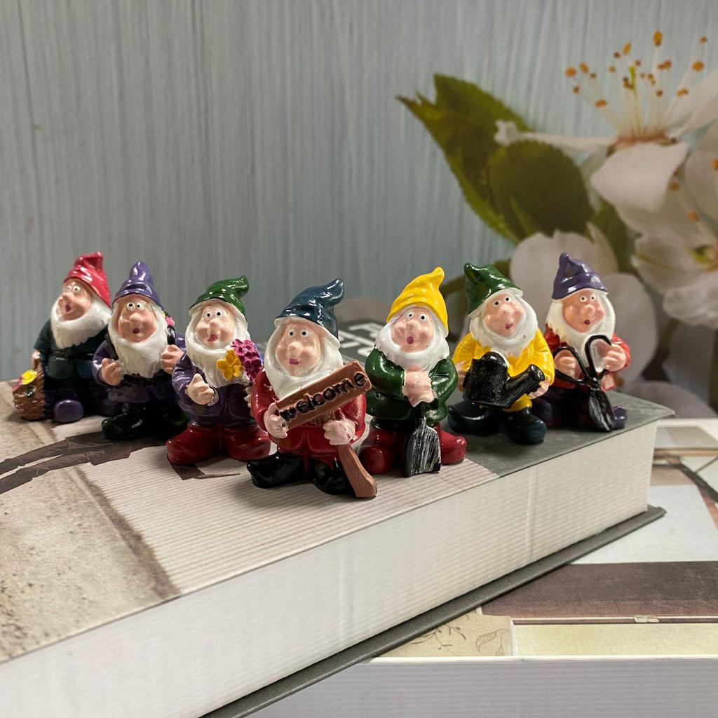 Miniature Resin Garden Gnome Elf for Micro Landscapes