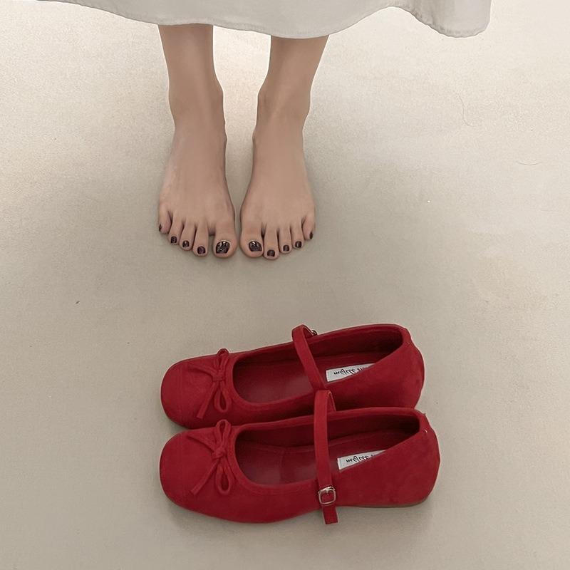 Flat bottom shallow mouth single shoes women's new spring and summer skirt temperament gentle wind ballet evening shoes