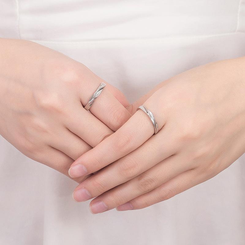 2pcs 925 Sterling Silver Couple Rings Zircom For Women Man Exquisite Student Girlfriend Silver JewelryGood Product
