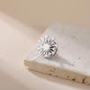 Hollow Flower Brooch Sweet Animal Metal Pin Fashion Jewelry Butterfly Brooch  Female