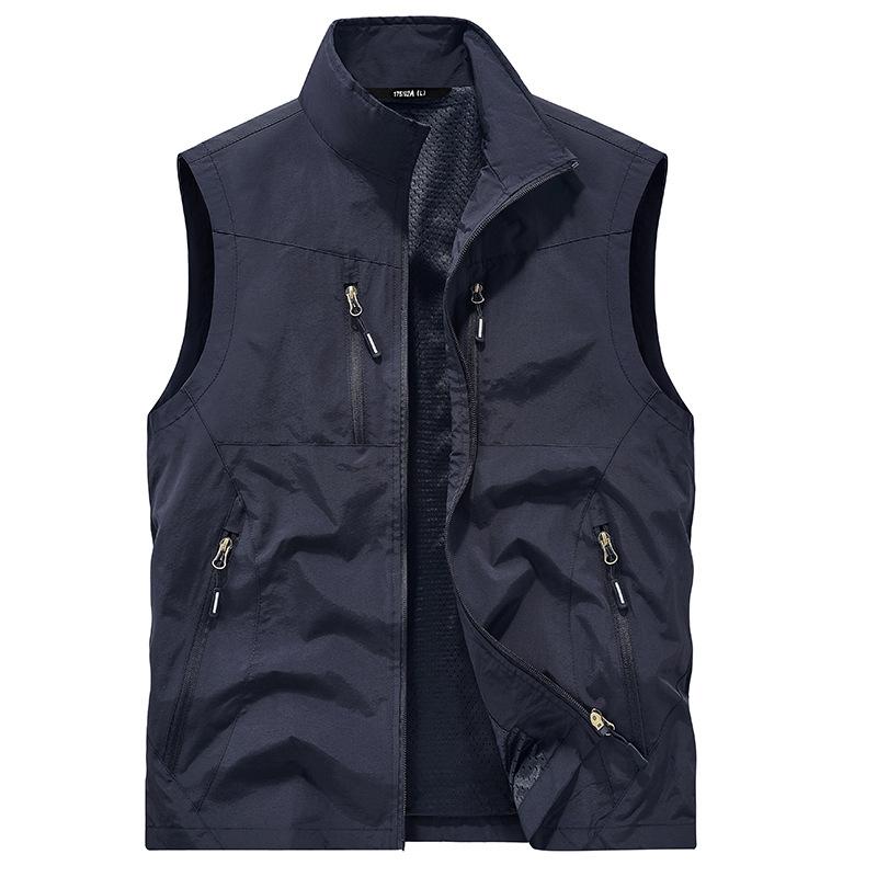 New outdoor vest men's multi-pocket middle-aged and young loose vest tooling casual jacket vest