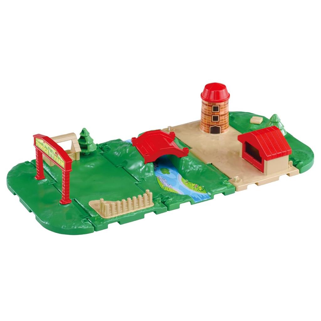 TAKARA TOMY Tomica Tomica Town Lively Farm Set Miniature Car Toy for Ages 3 and Up &