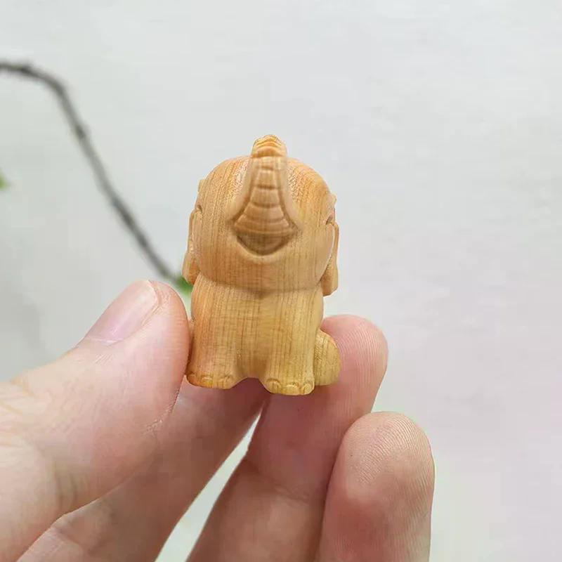 Hand-Carved Wooden Elephant Figurines Cute Elephant Statue Decorative Ornament Home Desktop Decor Car Decoration