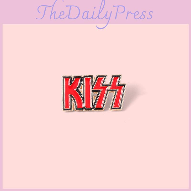 Kiss Elegant Band Metal Brooch Creative Pin For Rock Music Fans Unique Gift For Him Or Her