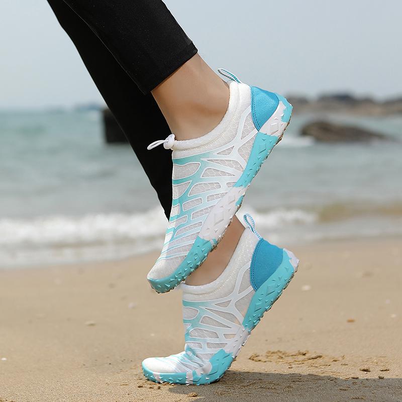Quick Drying Beach Water Shoes Unisex Swimming Aqua Slippers Barefoot Surfing Upstream Sneakers Light Seaside Shoes