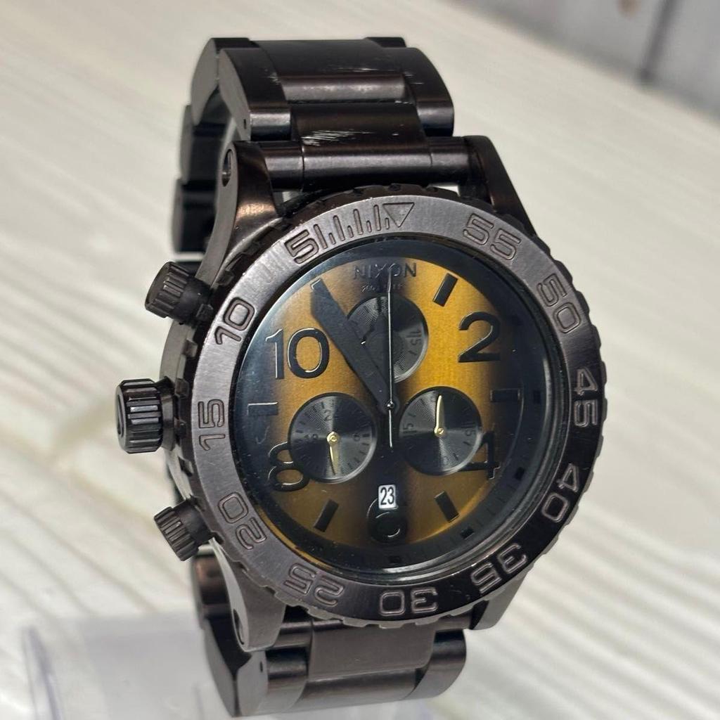 Used Rare translation NIXON Tiger Eye 42-20