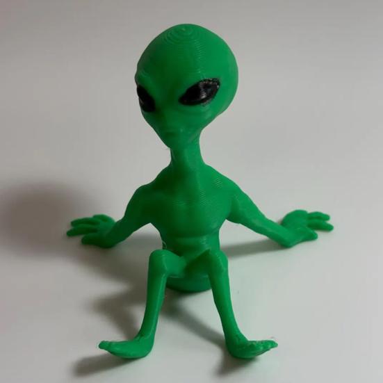 Alien Ornament Engraved Alien Decoration Desktop Ornament with Fine Engraving Design Bedroom Office Decor