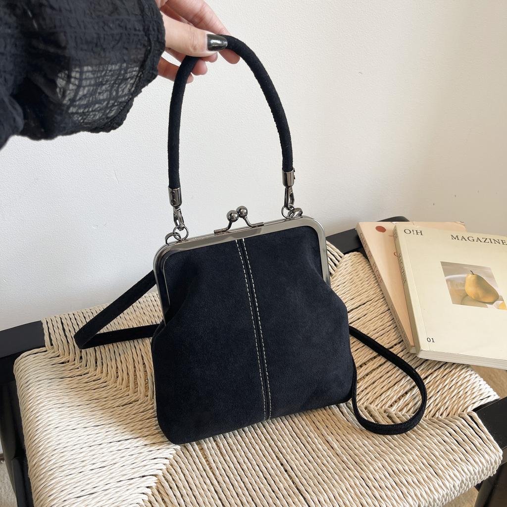 Borsa a Mano Retro Opaca di Grande Capacità con Chiusura a Bacio in Pelle PU Borsa a Tracolla con Chiusura a Clip Borsa a Mano Corta Borsa a Spalla Shopping