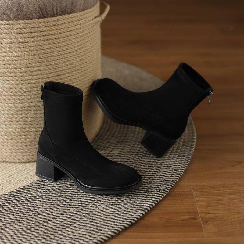 

Корейская версия ботинок Мартин с круглым носком, на среднем каблуке, больших размеров, однотонные, из замши, с эластичной задней молнией, женские ботинки, новые осенне-зимние, средней высоты 39