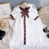 Mädchenkleid im klassischen Stil mit Schleife, mittlere und große Kinder, Bienenband, schmal geschnittenes Kleid