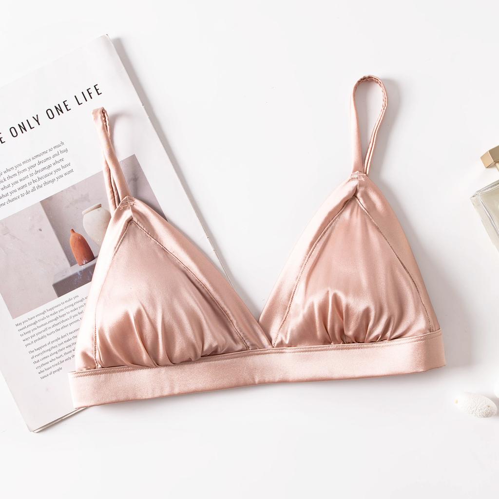 Triangle cup bra, skin-friendly and comfortable mulberry silk, no steel ring smooth surface