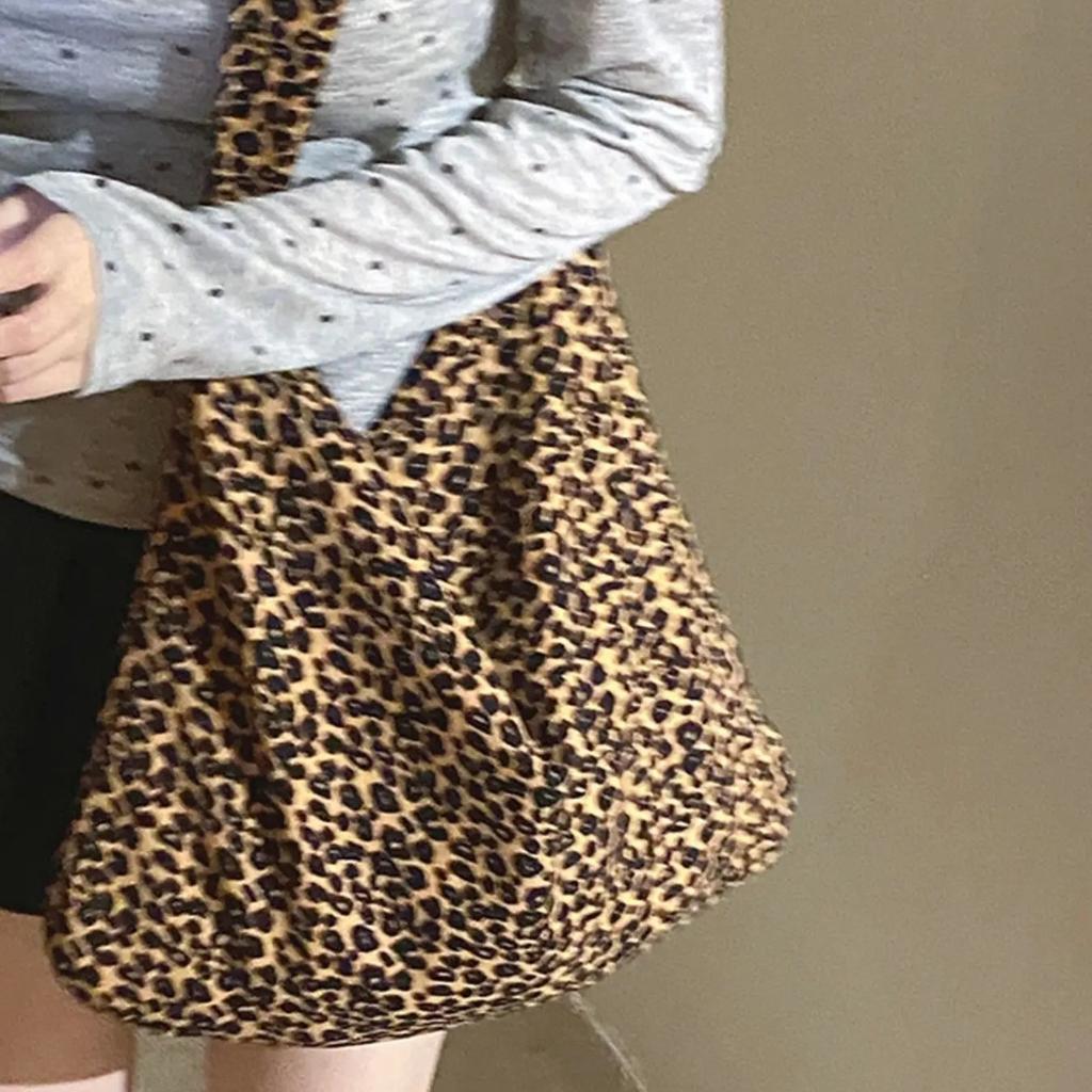 Leopard Print Canvas Bag Large Capacity Shoulder Bag Corduroy Dongdaemun Shopping Bag Ins Style Celebrity Style