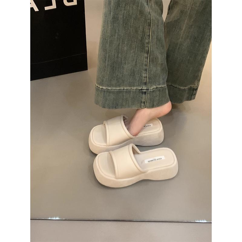 Women's Summer Thick Sole Black Petite Height-Increasing Flip-Flops 2026, Versatile Single Strap Design