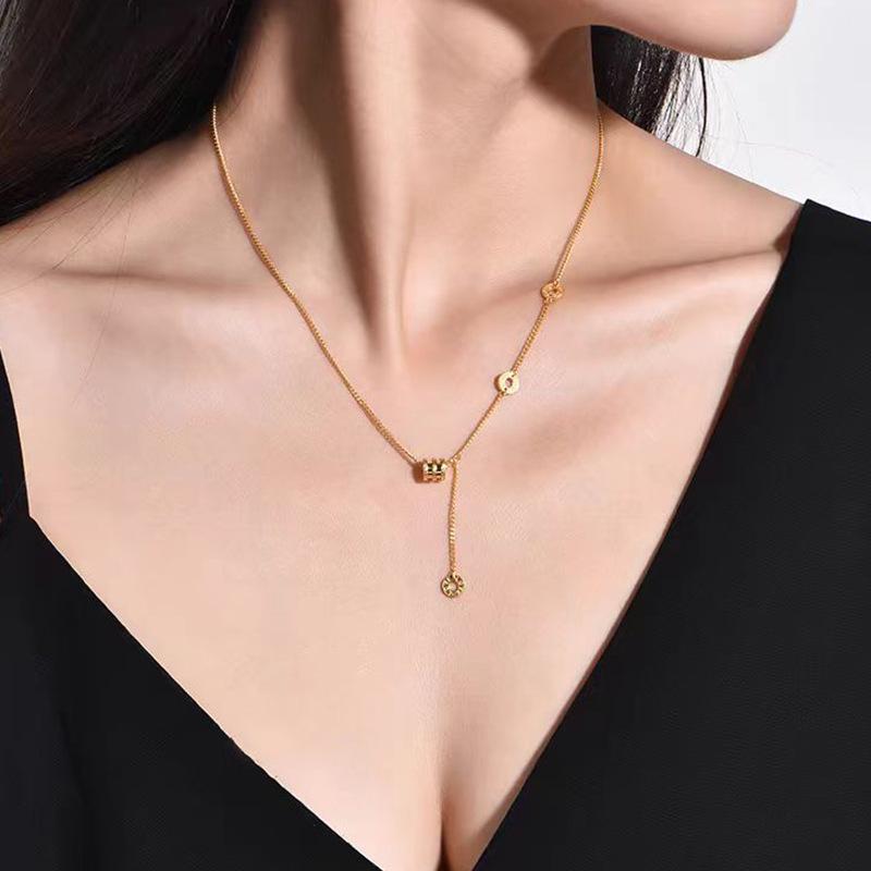 Versatile Gold-Plated Small Waist Necklace for Women - Luxurious, Niche Design with Long-Lasting Color Retention