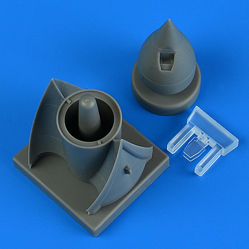 Quick Boost Sukhoi Fitter K Radome Intake Hobby Plastic Model Parts QIC49149 1/48 Su-17/22M4 (for Boss) (Airplane)
