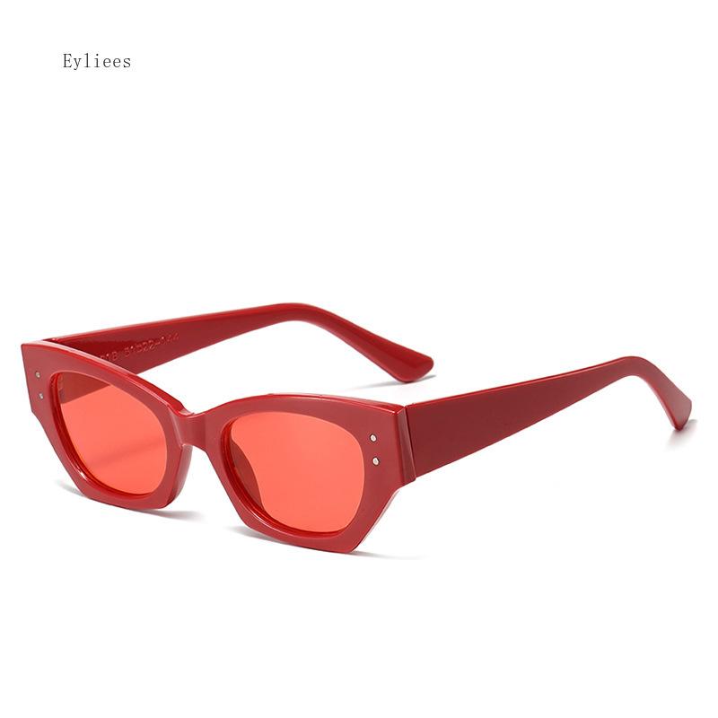 Vintage Small Rivet Cat Eye Sunglasses Women Fashion  Luxury Designer Polygon Cat-eye Sun Glasses UV400