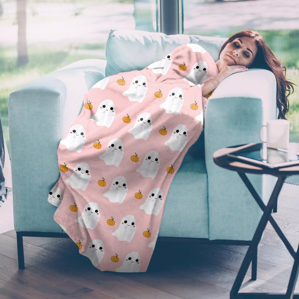 Halloween Throw Blanket Cute Ghost Flannel Blanket Ultra-Soft Warm Throw Blanket For Bedroom Living Rooms Couch Sofa Home Decor