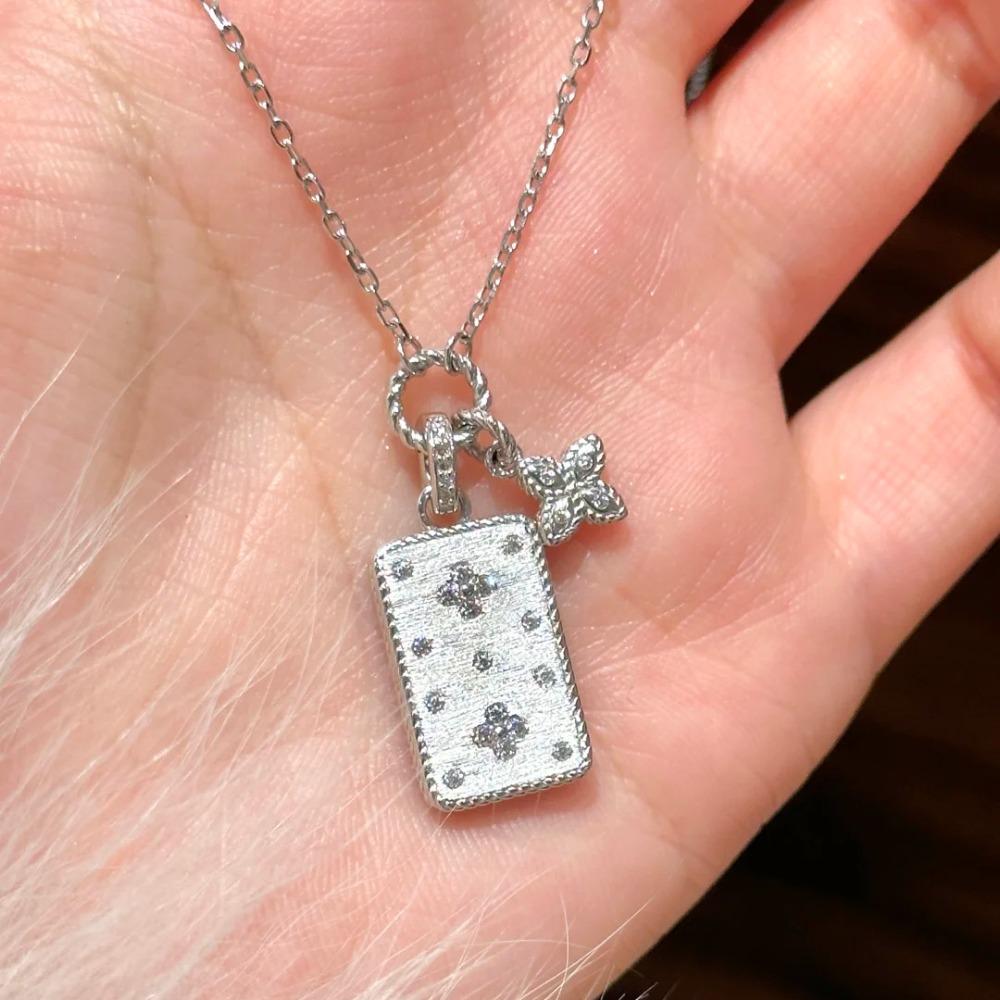 Vintage Four Leaf Clover Double Sided Brushed Pendant Necklace Fashion Luxury Diamond Inlaid Gold Pendant For Women