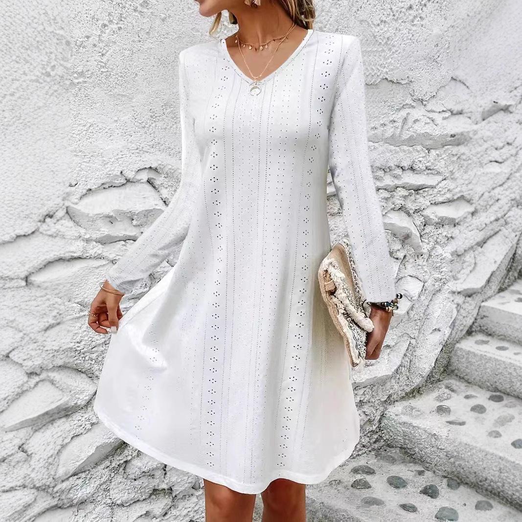

2025 Women s Autumn V-neck Solid Color Jacquard Dress with Hollow Details S чёрный