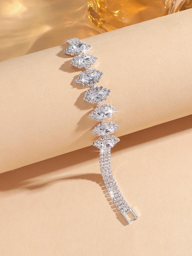 Elegant Crystal Necklace & Earrings Set for Weddings and Banquets