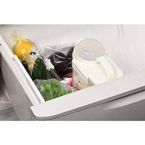 Pearl Metal HB-3898, Made in Japan, Airtight Rice Container, 2.4kg Capacity, White, 185mm Wide x 110mm Deep x 295mm High, Refrigerator-Friendly, Handy