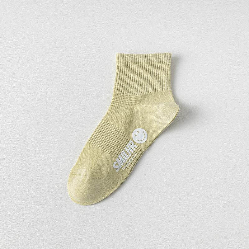 Women's Summer Thin Mesh Breathable Low Top Shallow Mouth Boneless Short Tube Cotton Socks