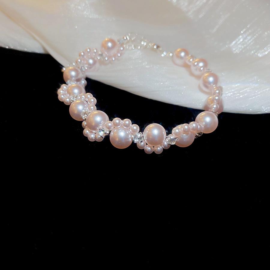 Elegant Crystal Flower Pearl Bracelet - Light Luxury Whitening Jewelry