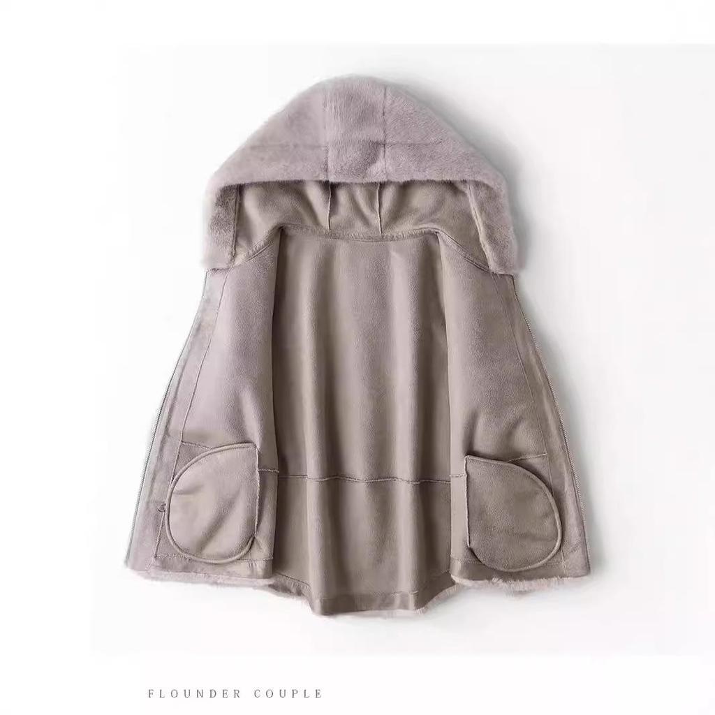 2024 Women's Short Hooded Winter Coat - Thickened Golden Mink Fleece, Eco-Friendly Faux Fur Jackets