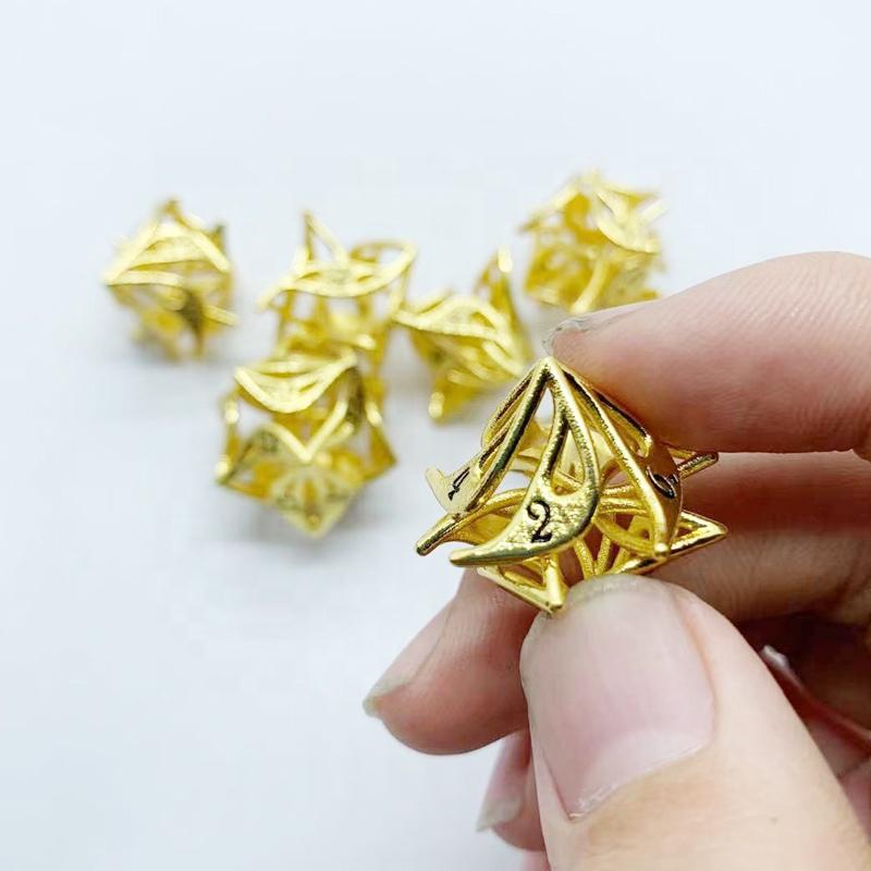 New Metal Hollowed-out Dice D20 D12 D10 D100 D8 D6 D4 DND PRG Flower Metal Hollowed-out Dice