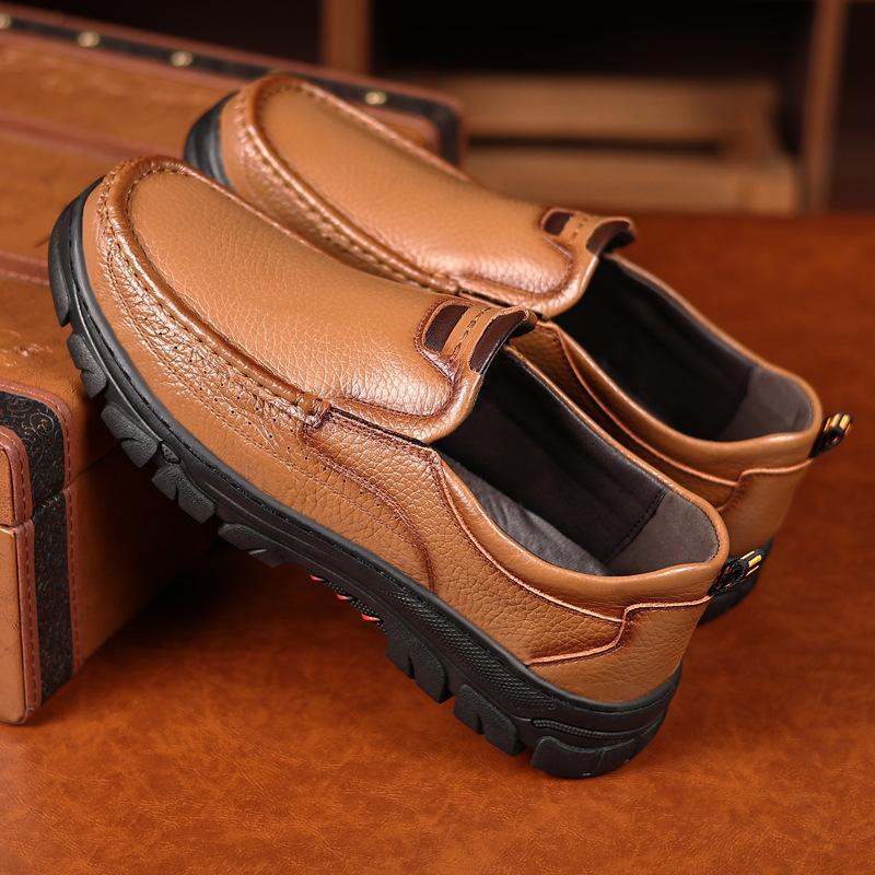 2026 Spring Autumn Business Casual Shoes for Men Solid Color Fashion Leather Shoes Male New Designer Soft Sole Driving Shoe Man