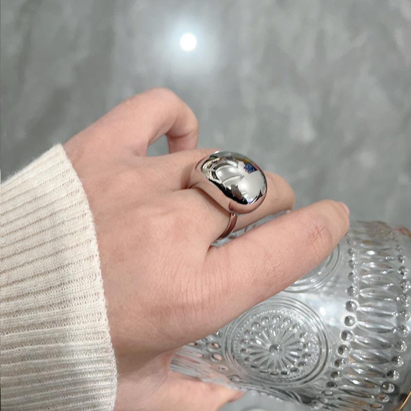 2025 Vintage White Imitation Pearl Open Rings For Women Korean Gold Color Starfish Pearl Adjustable Rings Jewelry Accessory