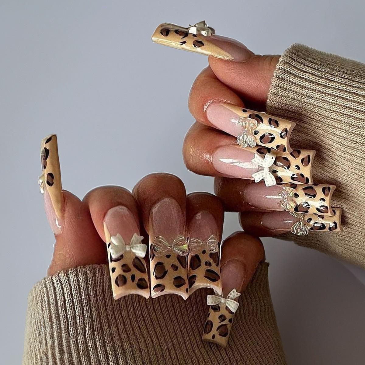 

French Leopard Print Bow Nail Patches – 24-Piece Long Wearable Nail Tips