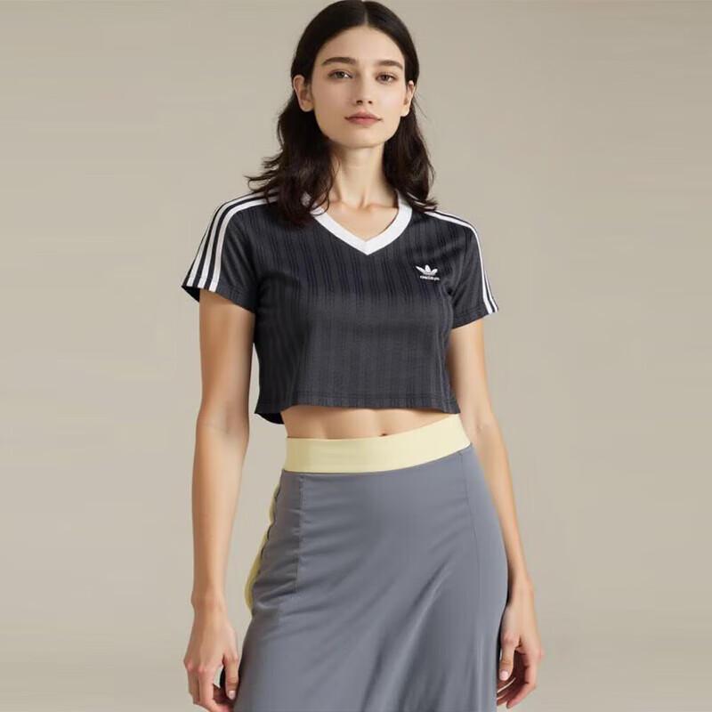 

Adidas Женская футболка-поло с V-образным вырезом Originals L