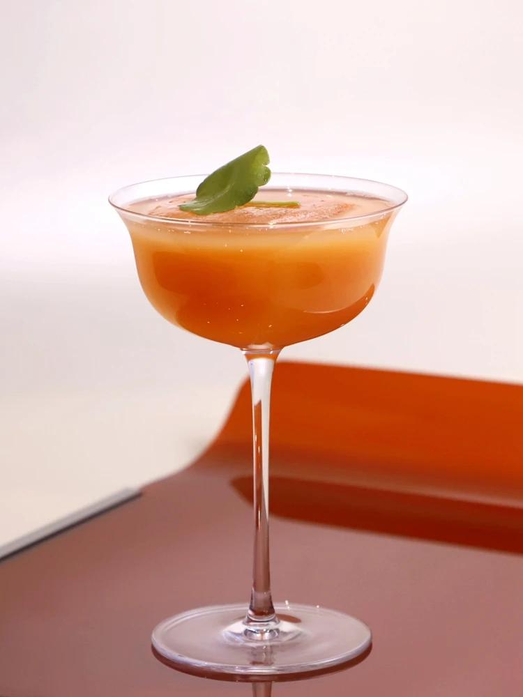 High Foot Cocktail Glass Simplicity Household Kitchen Martini Cup Transparent Crystal Glass Goblet Barware Martini Couple Cup