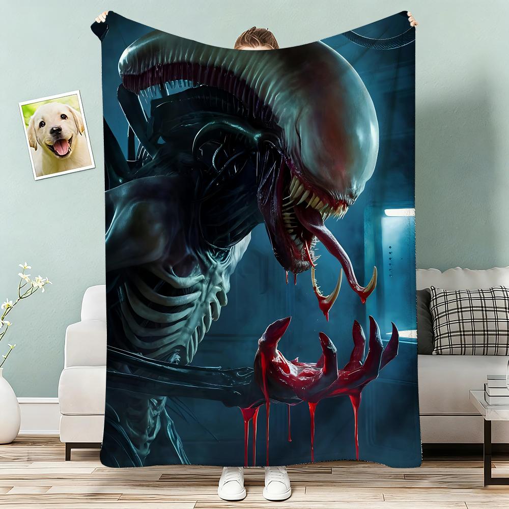 Classic Alien Film Space Horror Movie Throw Lightweight 240g Flannel Blanket Soft Skin-friendly for Summer Cooling