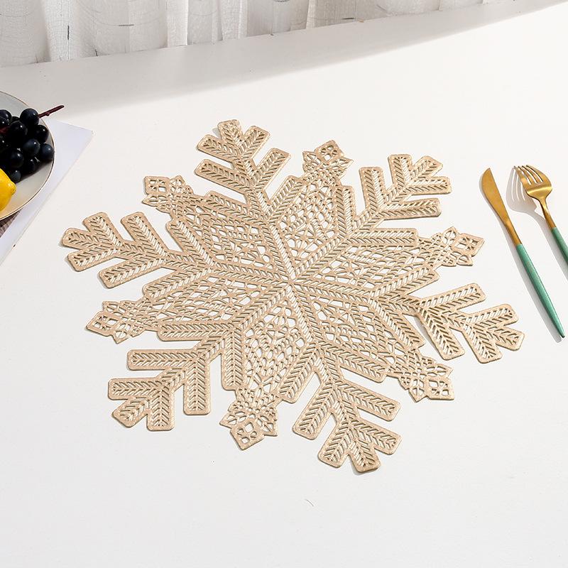 Snowflake PVC Christmas Placemat - Hot Stamping Christmas Table Decoration for Western Restaurants