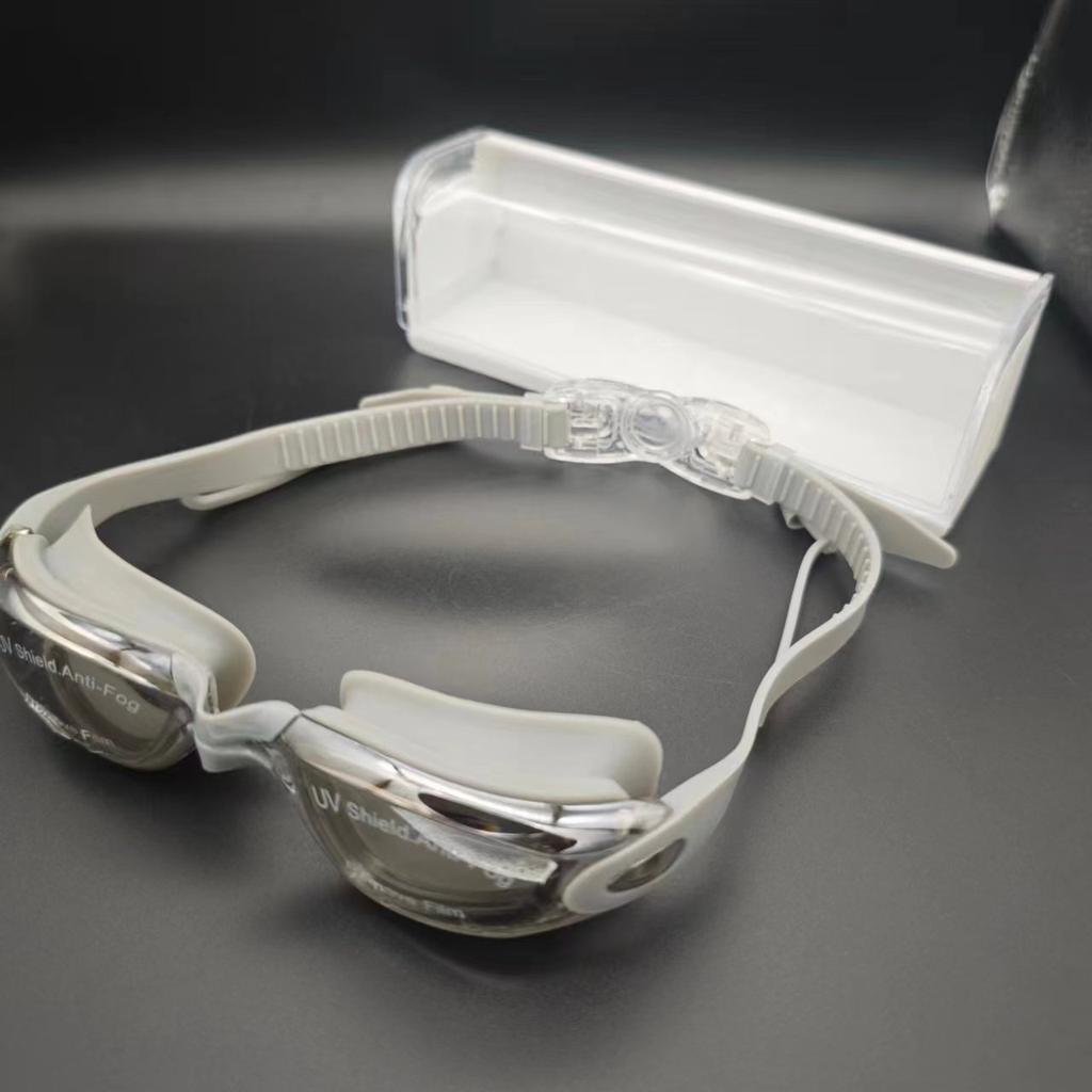 Professionelle galvanisierte Schwimmbrille HD Einteilige Ohrstöpsel Wasserdicht und Antibeschlag Schwimmbrille Gegen Infiltration