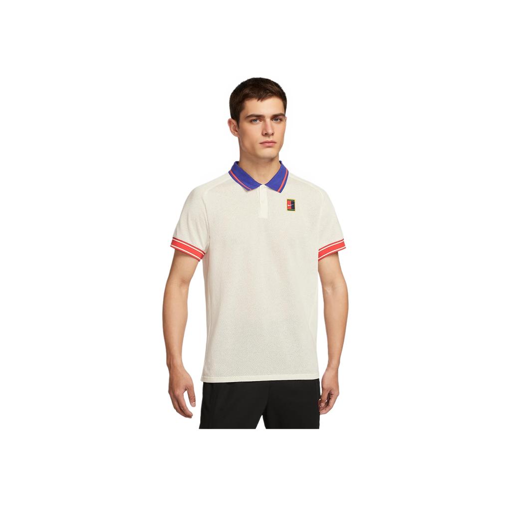 Nike Court Heritage Minimalistyczna Moda Wszechstronny Lekki Oddychający T-shirt Męski Top Jasny-Kość Słoniowa Jasny-Głęboki-Czerwony FQ2102-110
