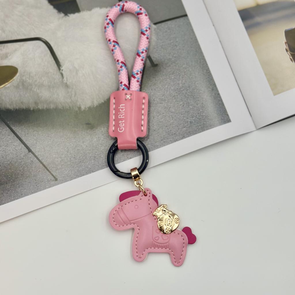 Instant Rich Cowhide Creative Exquisite Simple Couple Gift Cute Bag Pendant Car Keychain
