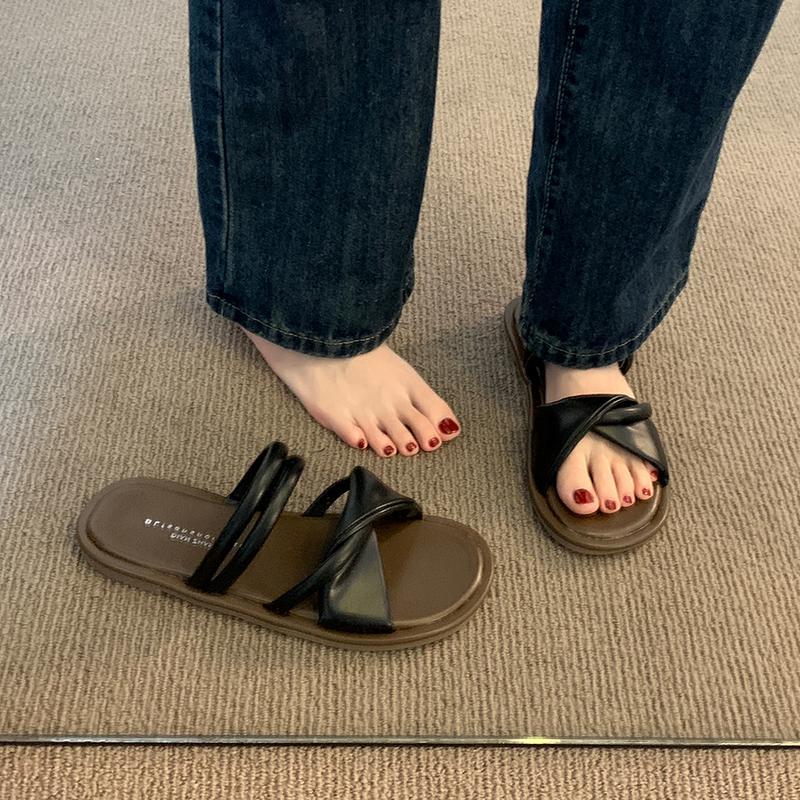 Fashion Flat Rubber Roman Style Open Toe Sandals for Women 2025 Trending Summer Offers Luxury High Quality Original Vintage Woman Shoes