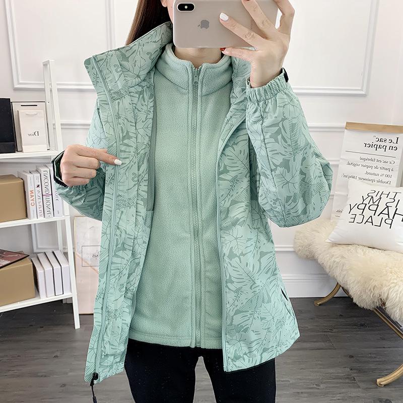 Unisex 3-in-1 Two-Piece Jacket Suit - Autumn/Winter Fleece-Lined, Windproof for Mountaineering, Skiing, and Sports.