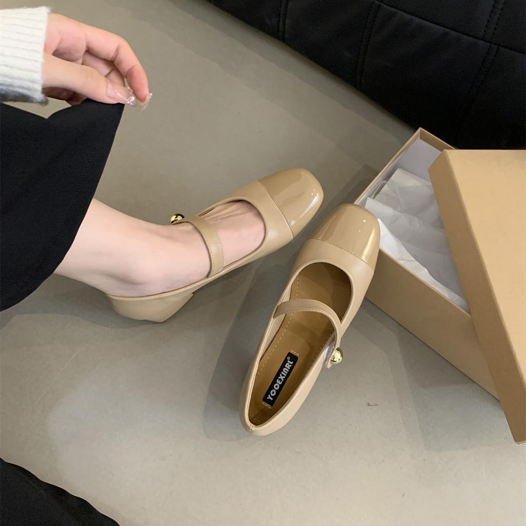 French evening wind light mouth single shoes women's middle heel 2025 autumn Korean version retro gentle temperament fairy thick heel Mary Jane