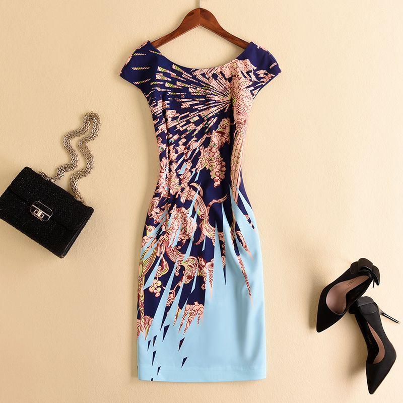 

European Style V-neck Slim-Fit Dress Color XL