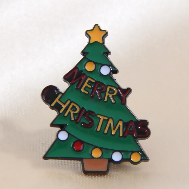 

Fashionable Christmas Tree Enamel Pin for Backpacks and Clothes - Women s Brooch/Collar Accessory
