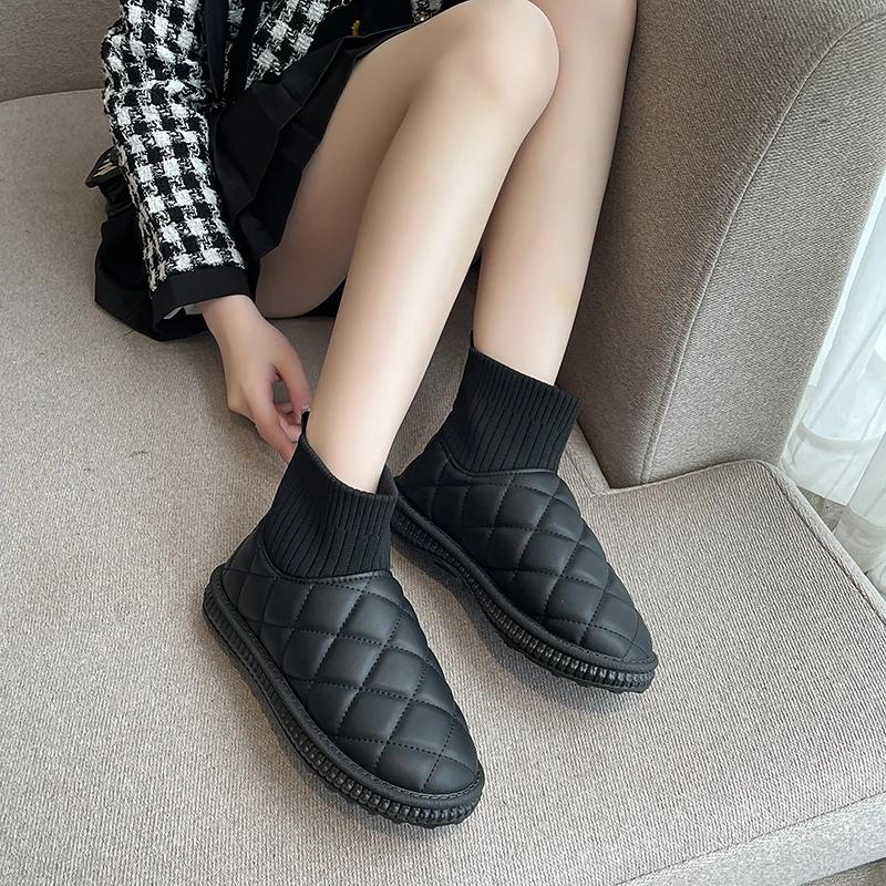 2024 New Snow Boots Women's Velvet Thickening Winter Fashion Short-tube Slip-on Warm Bread Cotton Shoes Winter Boots Women Boots