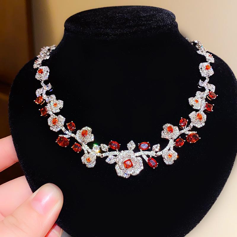 Exquisite French Zircon Flower Jewelry Set: Court-Style Clavicle Necklace & Pendant Earrings