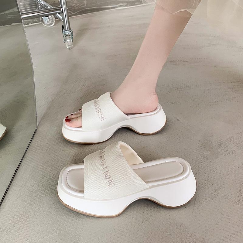 Women's 2023 Summer Square Toe Thick-Soled Platform Sandals - European & American Style Casual One-Strap Slippers