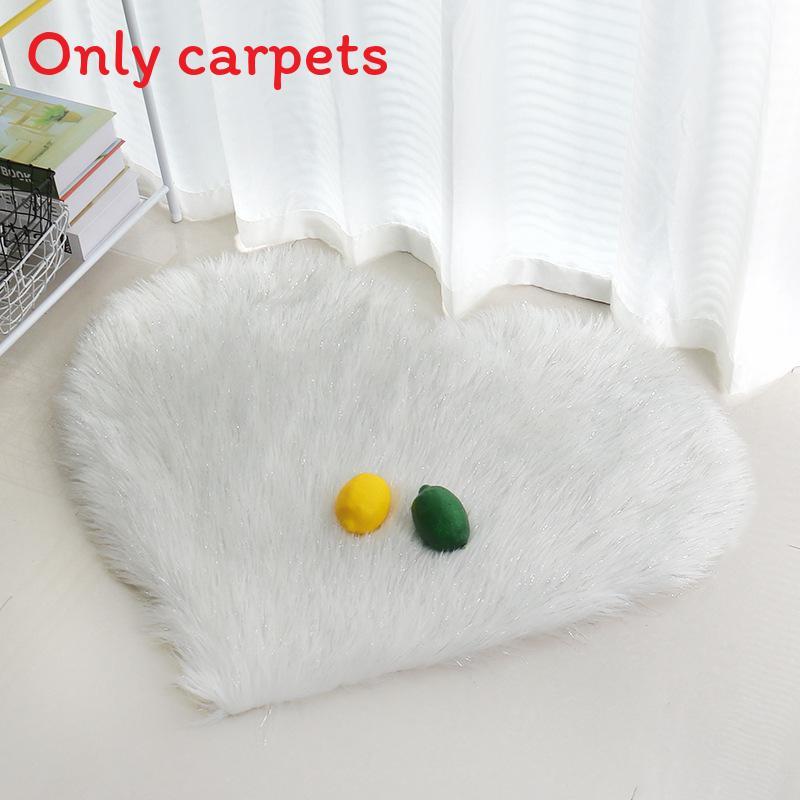 Simple Heartshaped Silk Plush Rug With Soft Texture For Living Room And Bedroom Decor